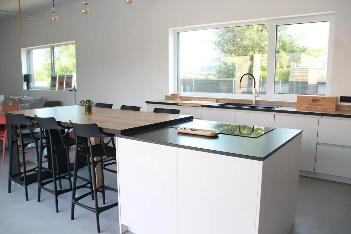 Villa Wax - Pool & Surf Santec